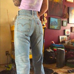Levi’s wedgie fit size 25